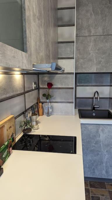Beachfront Gem In Varna Center Екстер'єр фото